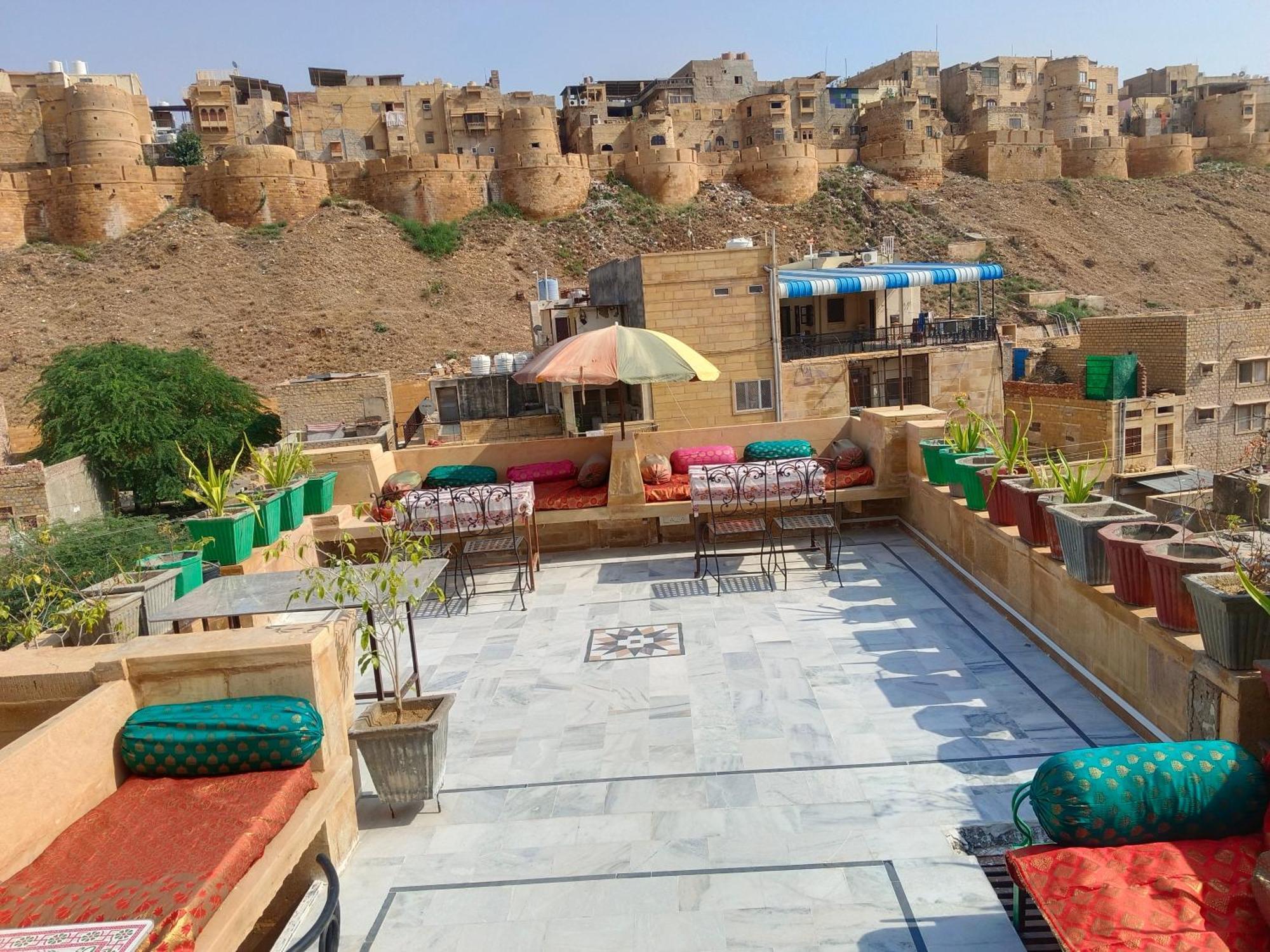 Hotel Oasis Haveli Jaisalmer (Adults Only) Dış mekan fotoğraf