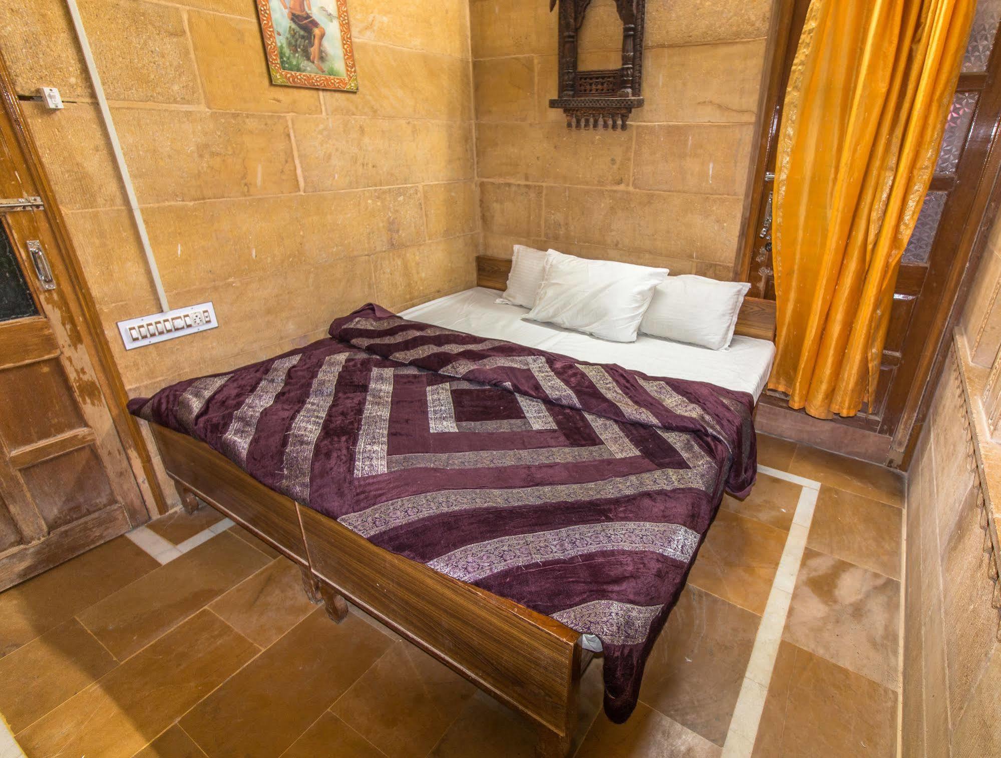 Hotel Oasis Haveli Jaisalmer (Adults Only) Dış mekan fotoğraf