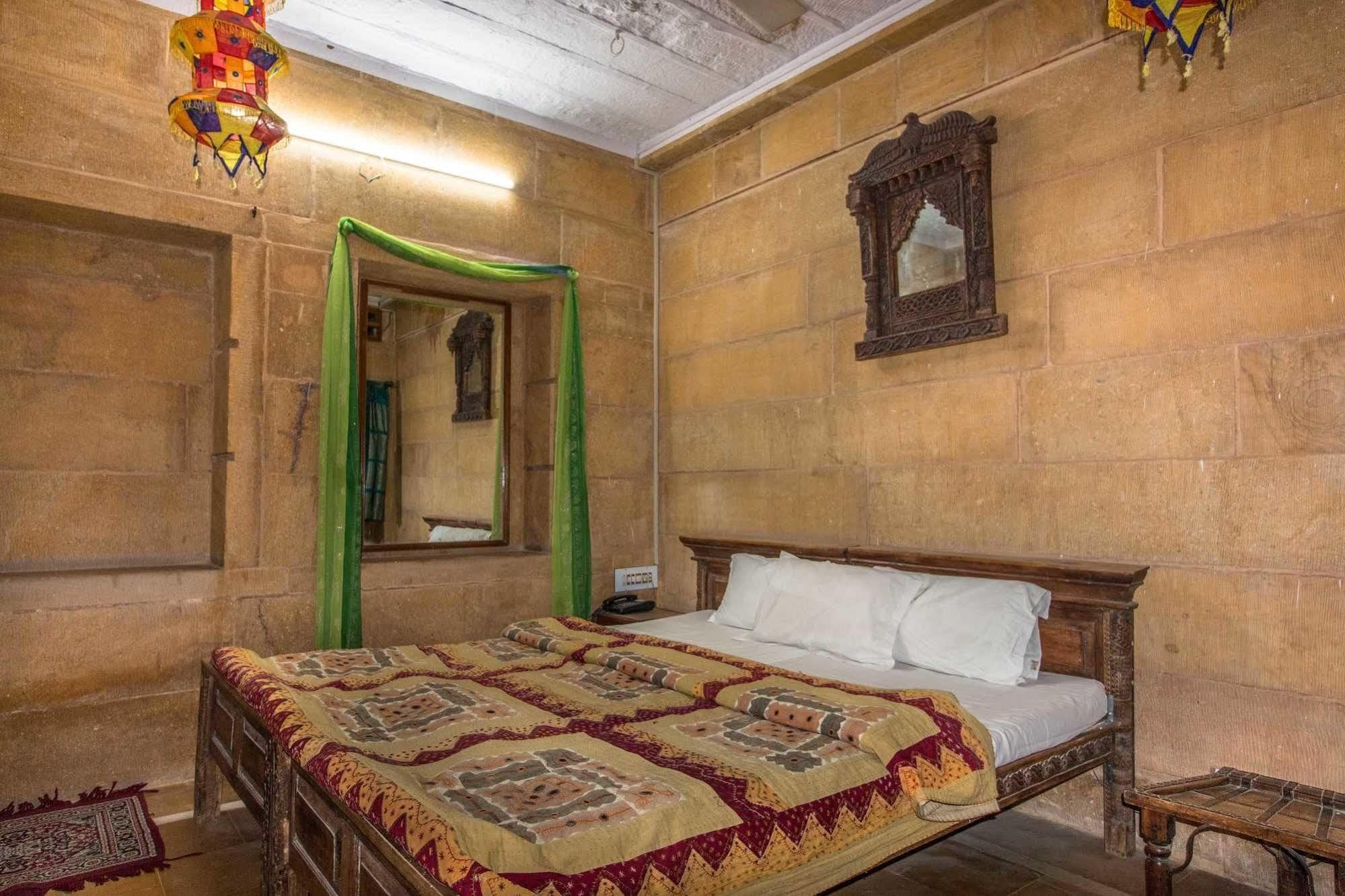 Hotel Oasis Haveli Jaisalmer (Adults Only) Dış mekan fotoğraf
